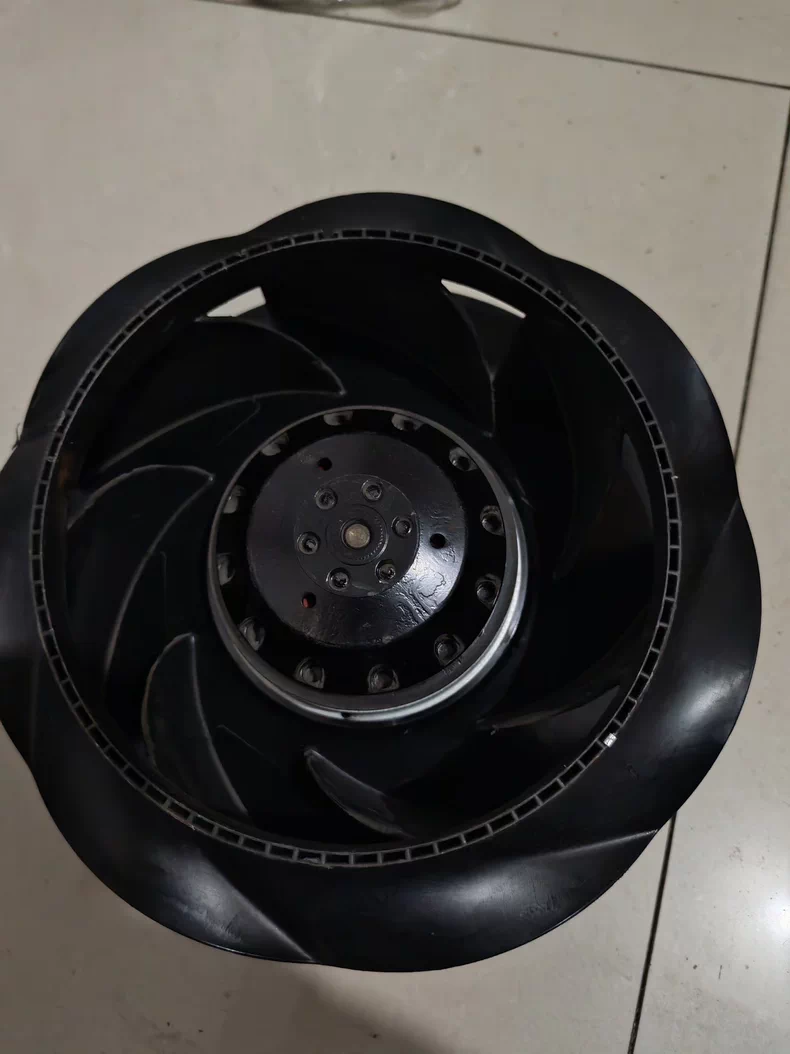 Ebmpapst Fan R2D225-RA26-15 Durable High Airflow Cooling Fan