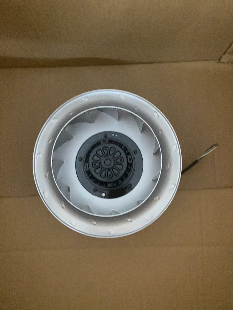 Ebmpapst Fan R2E270-AA01-05 Durable Axial Cooling Fan Model