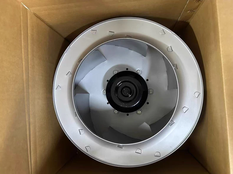Ebmpapst Fan R3G450-AG33-01 Efficient Axial Cooling Fan Model